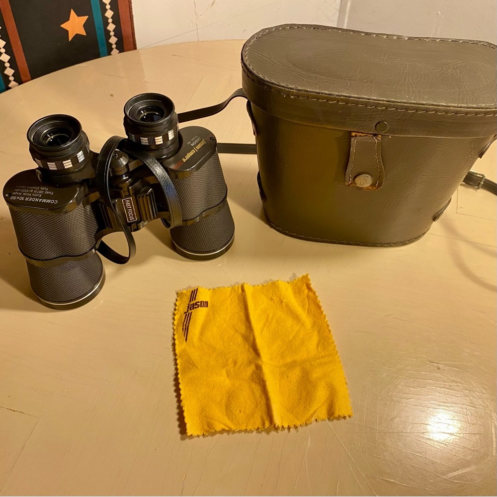 VTG Jason Empire Model 161 Commander 10x50 full size binoculars with case
